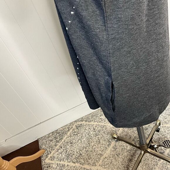 Belldini Womens Medium Pullover Embellished Hoodie Sweatshirt Gray Pockets - Picture 10 of 14